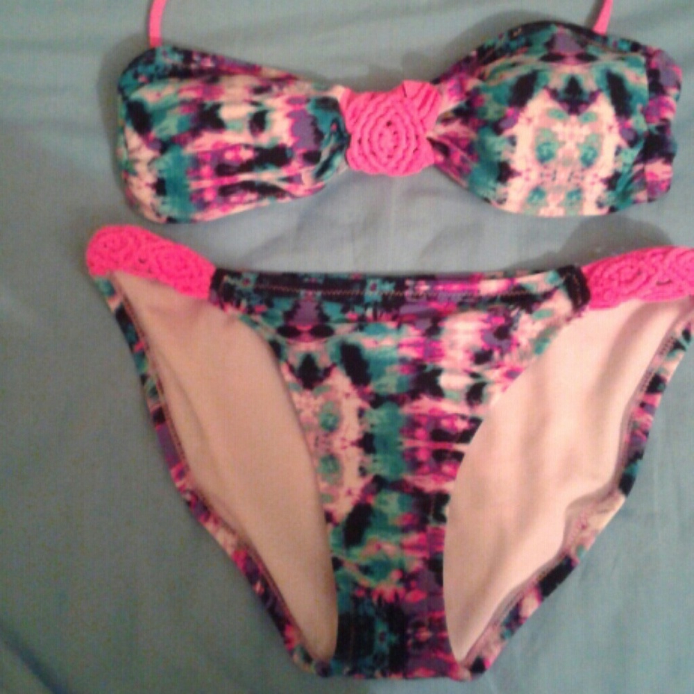 HUGE SALE! vintage strapless colorful bikini