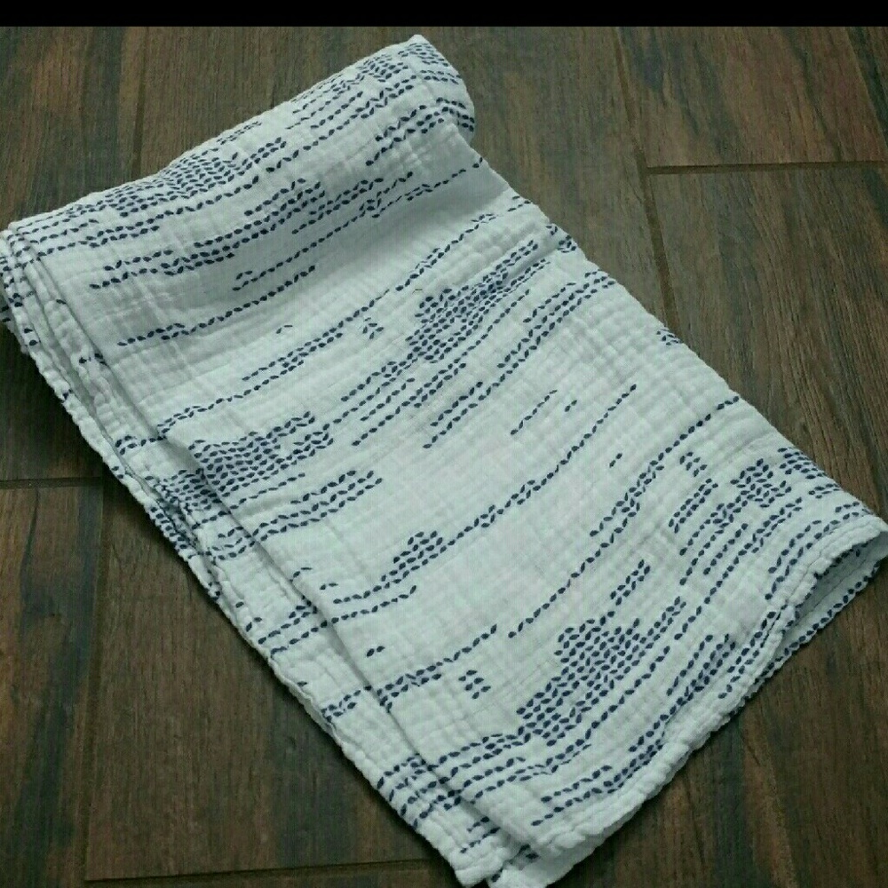 2 Aden + Anais Swaddle Blankets