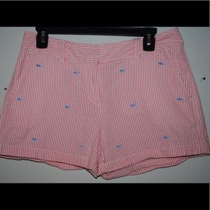Size 6 Vineyard Vine seersucker shorts!