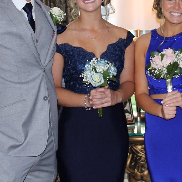 Prom Dress - Picture 3 of 4