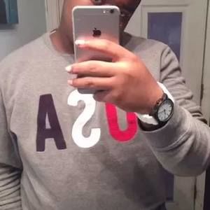 Meet your Posher, Dennis