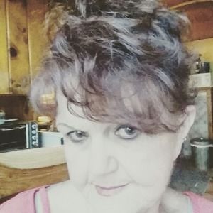 Meet your Posher, Diana