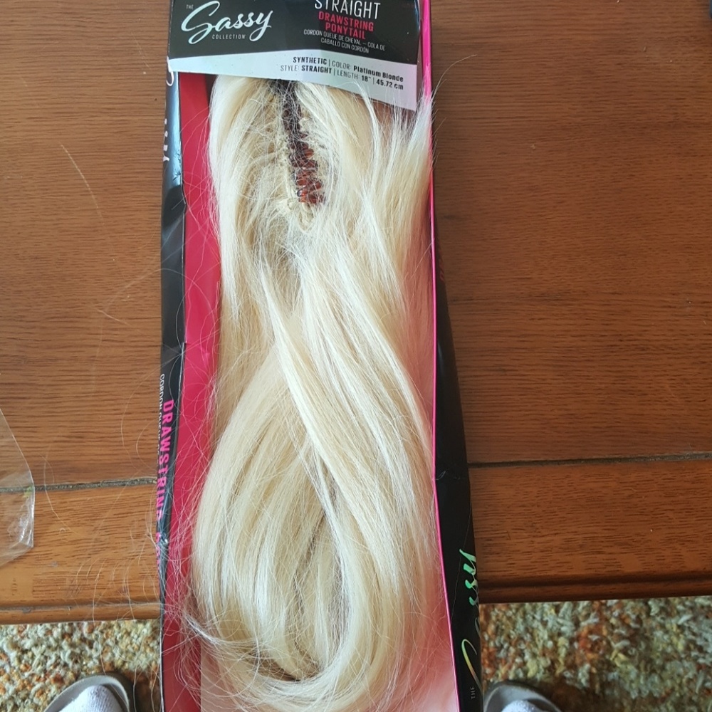 Straight platinum  blonde drawstring  ponytail