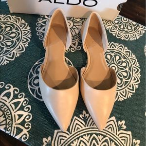 Pair of Aldo style Neroli flats size 7