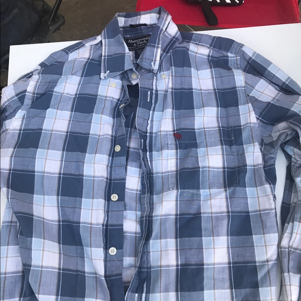 Mens long sleeve button up (3 total)