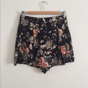 Mind Code Floral Print Skort