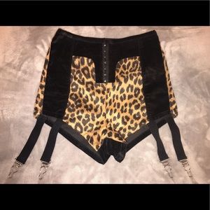 Unif  Velvet Garter Leopard Shorts
