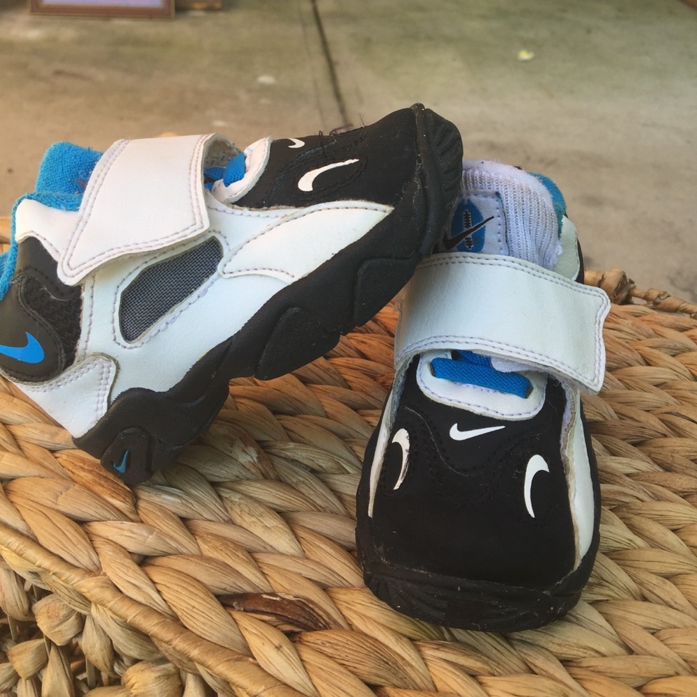 Toddler shoes