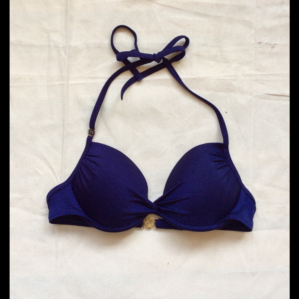 Victoria Secret Pushup bikini top. 32B