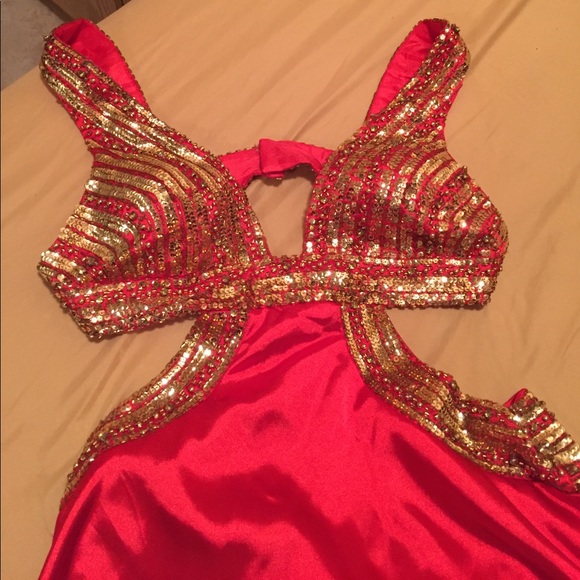 Dresses & Skirts - Dress