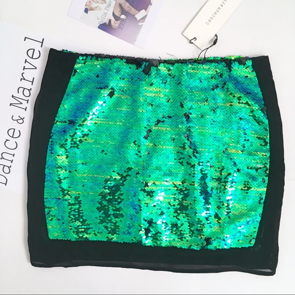 SALE ENDS TONIGHT SHOP NOW - Picture 4 of 8