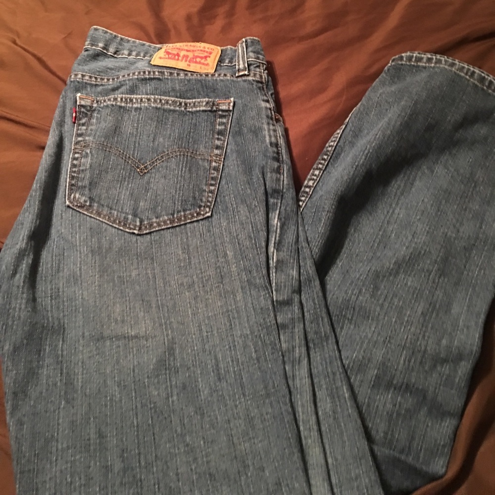 Mens Levi's W-36 L-34