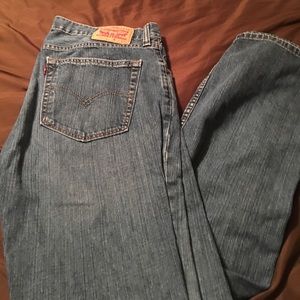 Mens Levi's W-36 L-34
