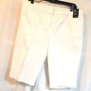 New York & Company 7th Ave Bermuda Shorts