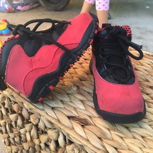 Toddler shoes
