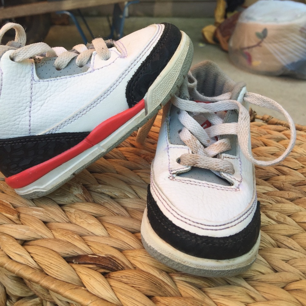 Toddler shoes