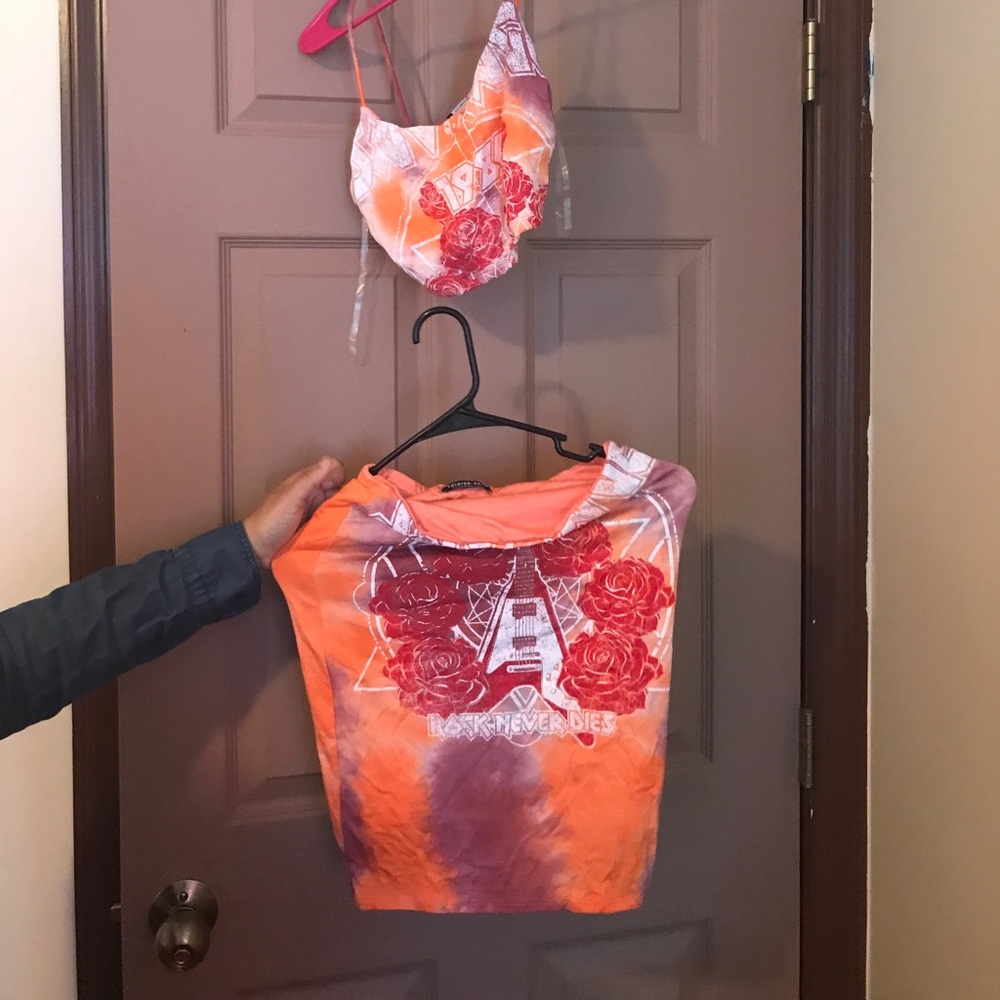 Two piece top and bottom