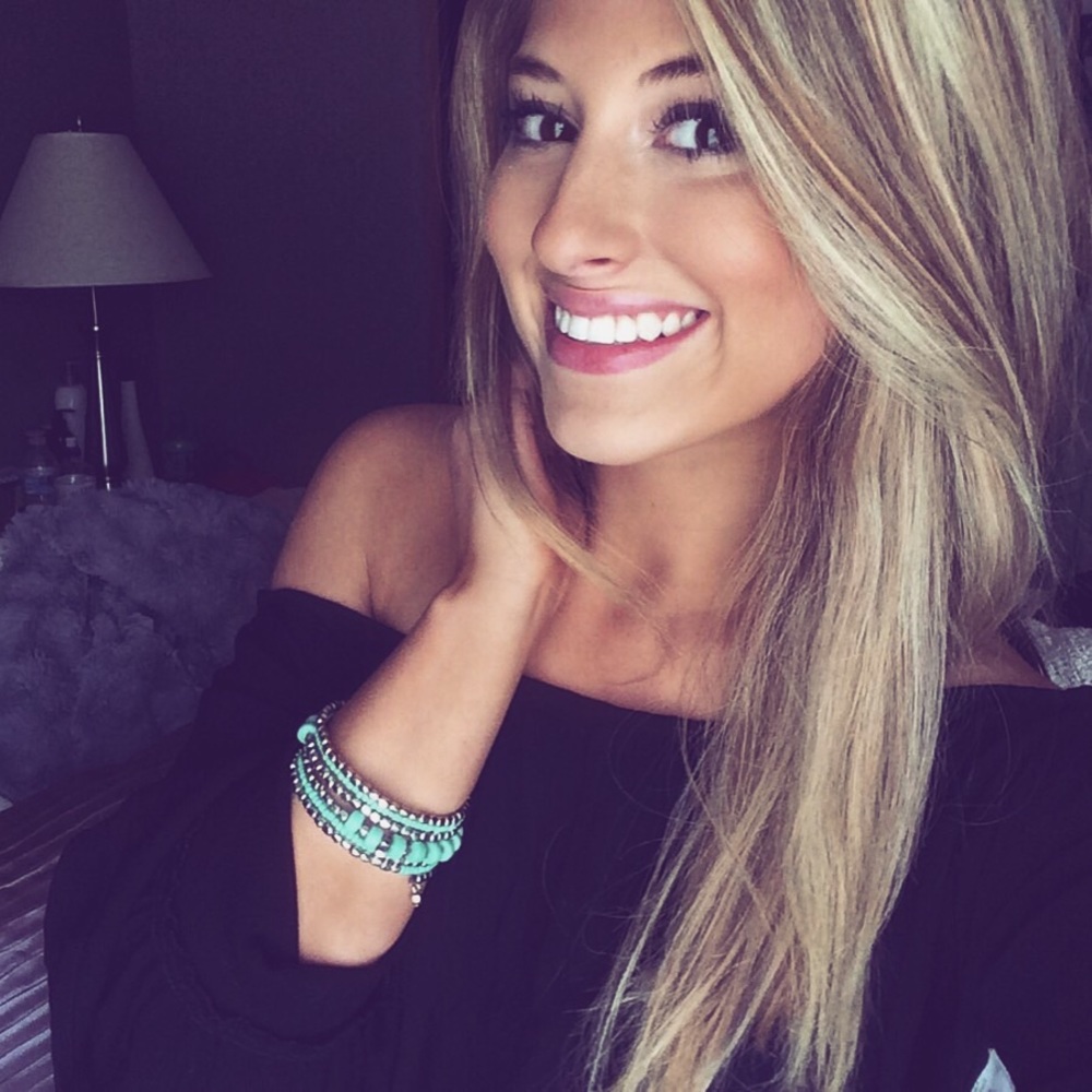 Meet your Posher, Kelsey