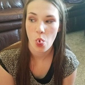 Meet your Posher, Erika