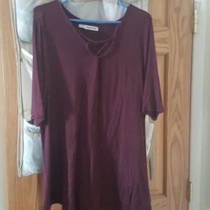 **LAST CHANCE** Burgundy 3/4 sleeve tee