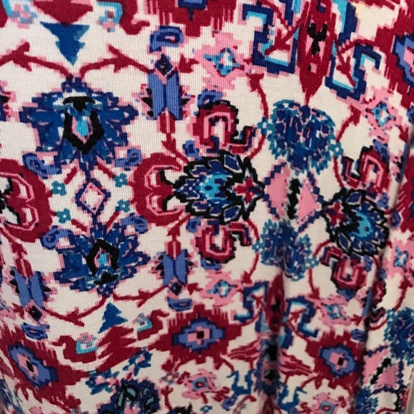 Shirt - Picture 2 of 4