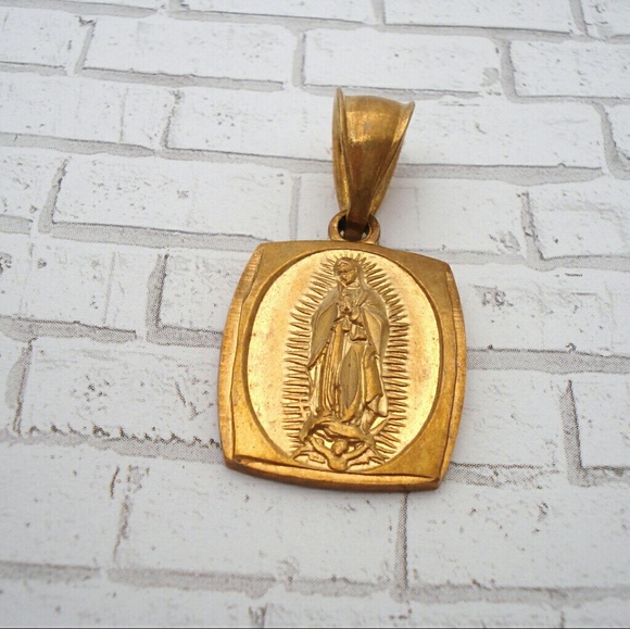 Other - Hail Mary Pendant 14k