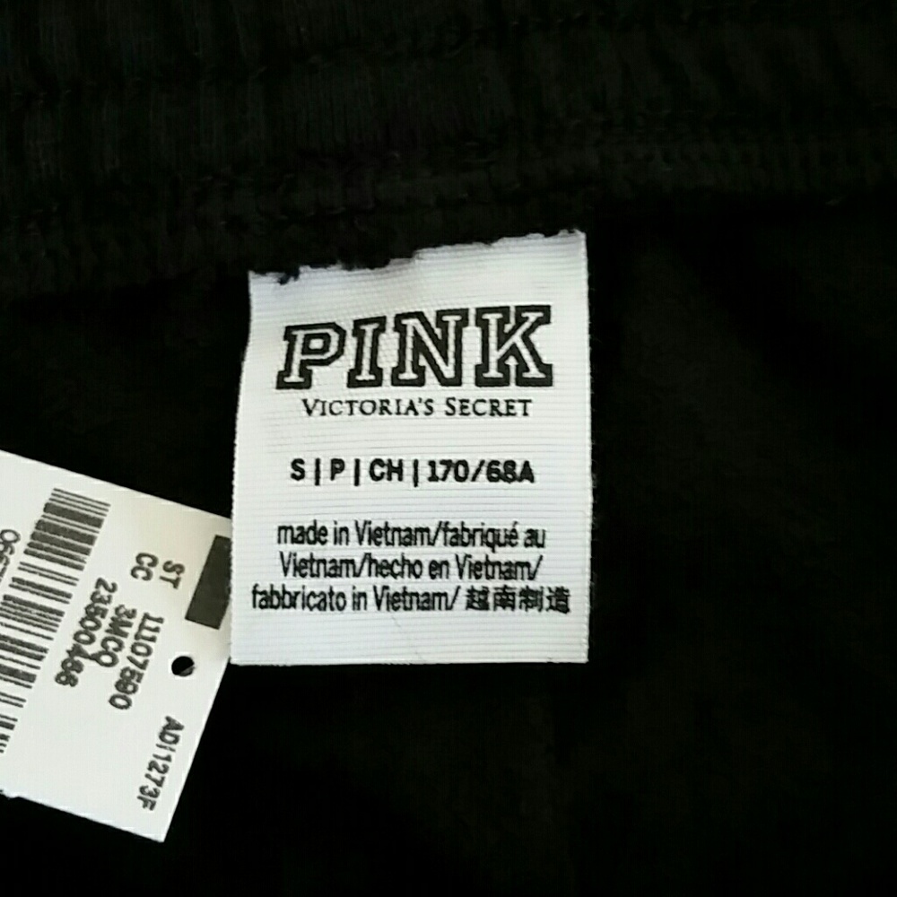 PINK VICTORIA'S SECRET SHORT WITH POCKETS. - Picture 6 of 6