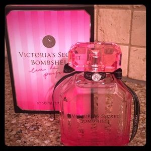 Victoria's Secret bombshell perfume 1.7oz