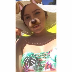 Meet your Posher, Kassi