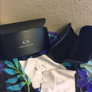 Hard case for sunglasses