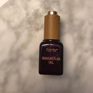 Tarte Maracuja Oil