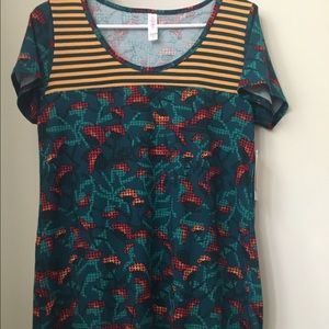 NWT XS classic Tee LLR