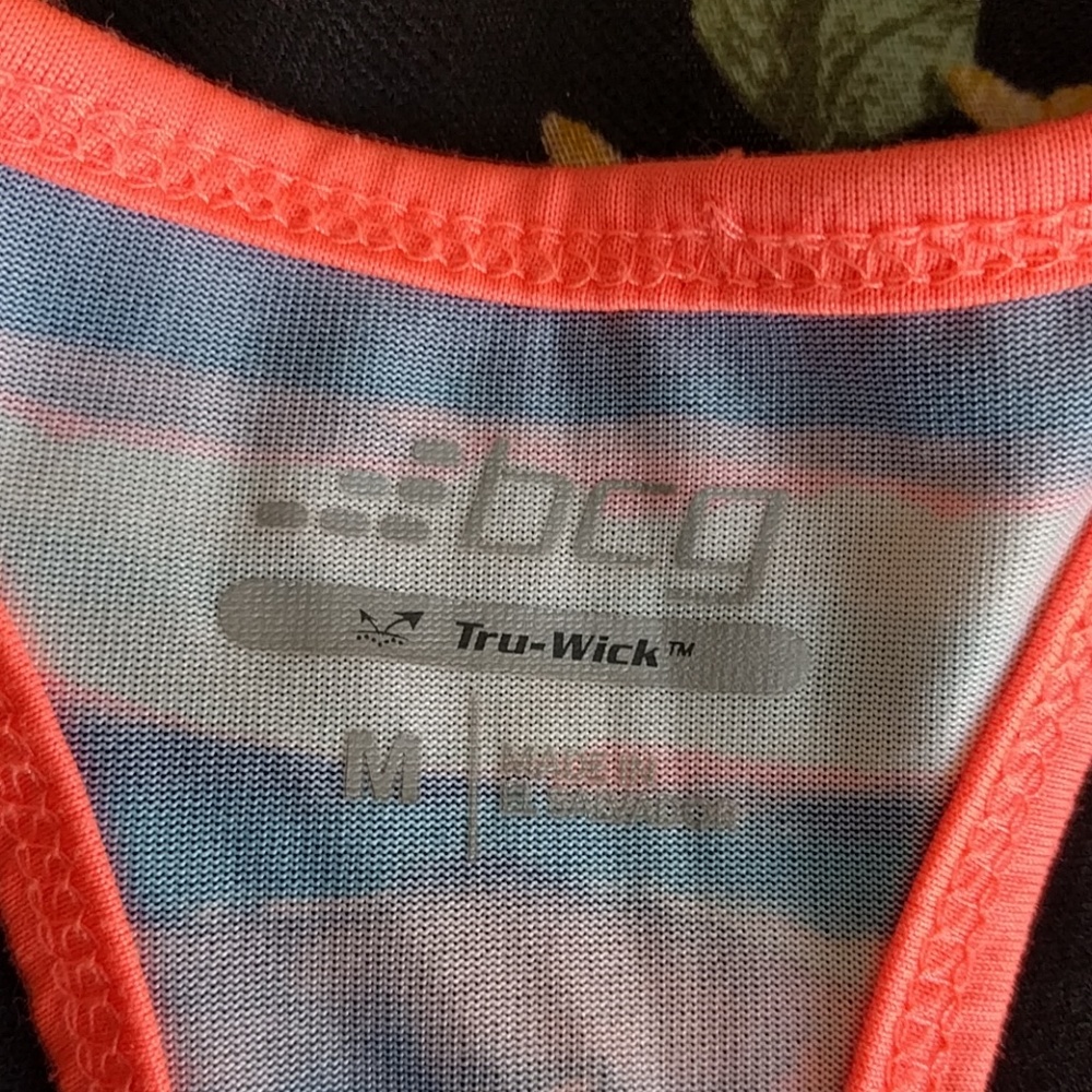 BCG Athletic top size M - Picture 2 of 3