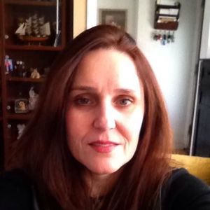 Meet your Posher, Eleni