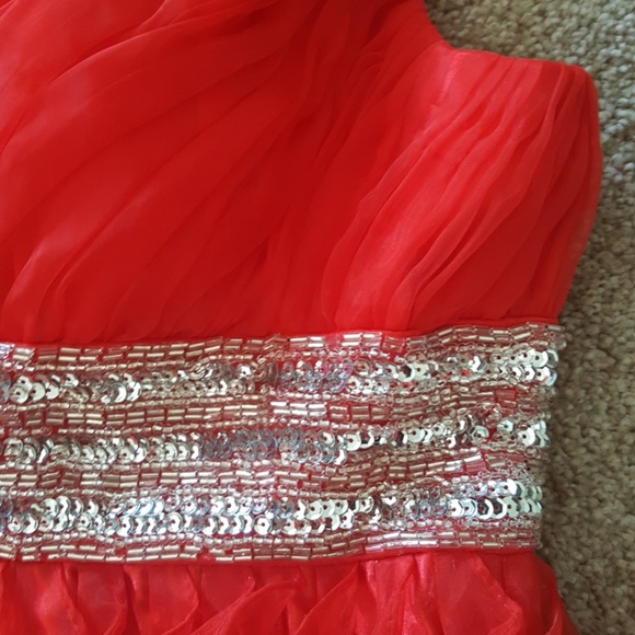 Red prom short mini dress - Picture 3 of 8