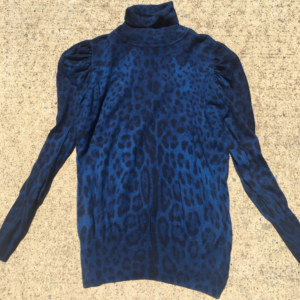 Cheetah print turtleneck