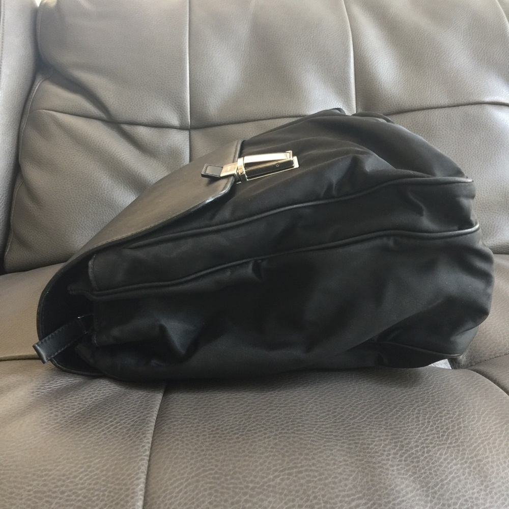 PRADA Briefcase 💼 - Picture 6 of 8