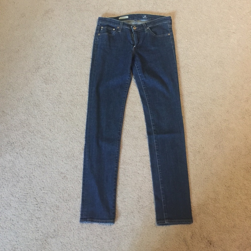 AG stilt cigarette jeans