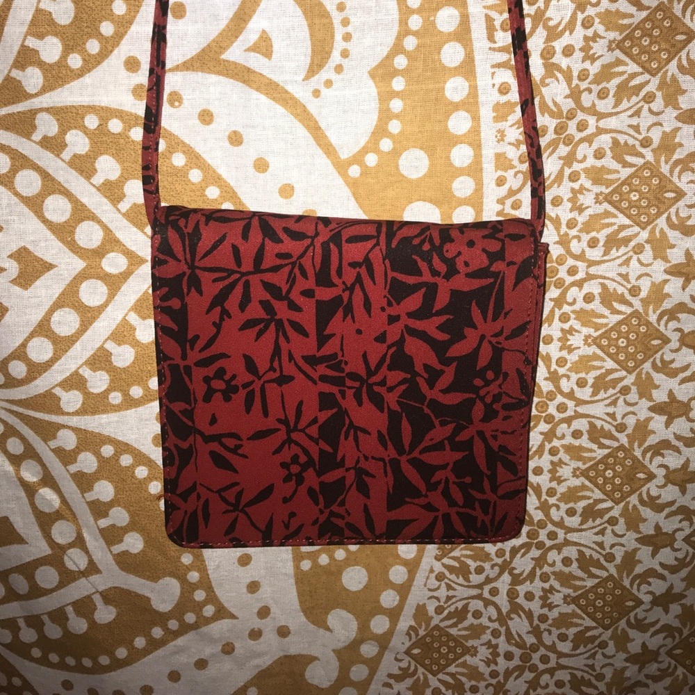 Liz Claiborne crossbody bag