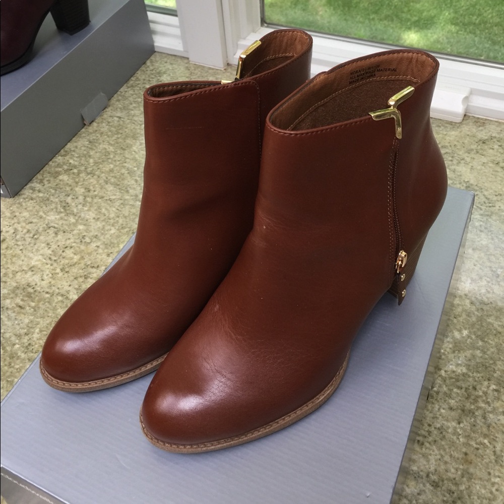 Cognac boots from Avenue