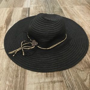 Off black floppy sun hat