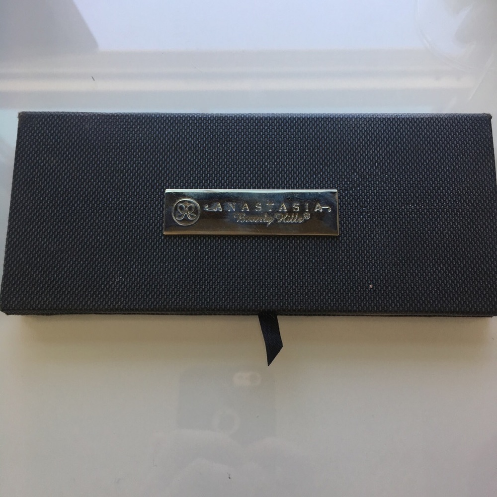 Anastasia 'Self Made' palette