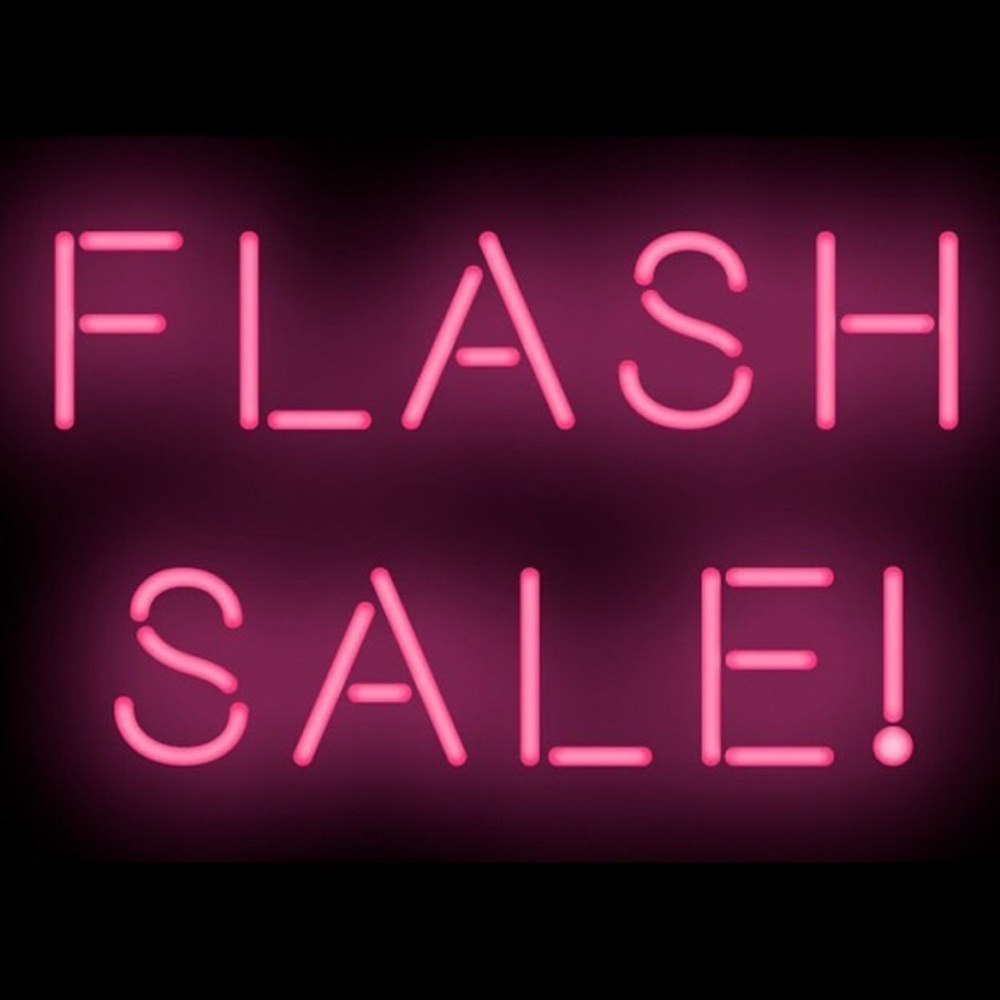 FLASH SALE! This weekend only! Free gifts!