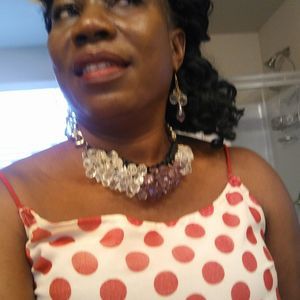 Meet your Posher, Mavis