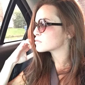 Meet your Posher, Tori