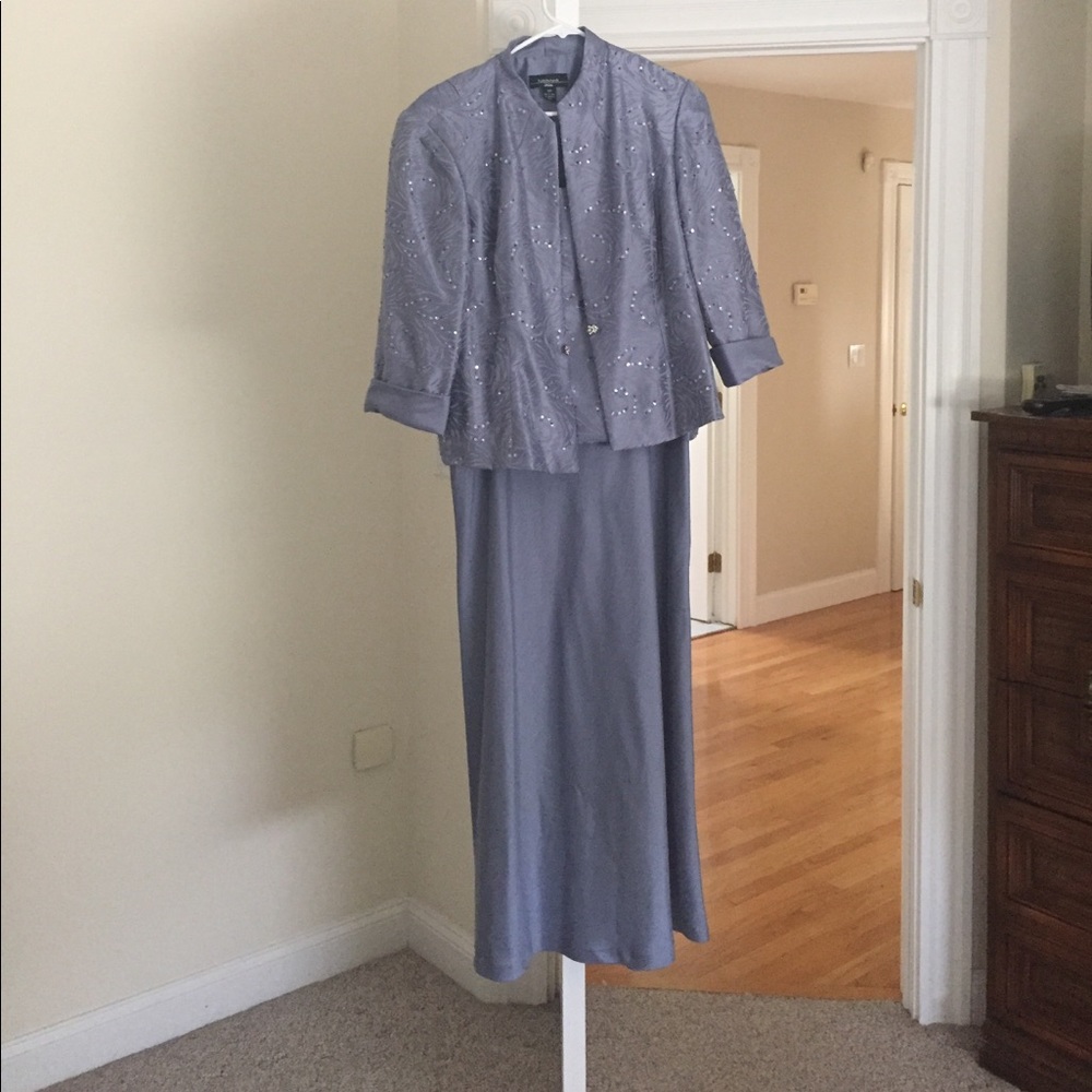 Long formal dress