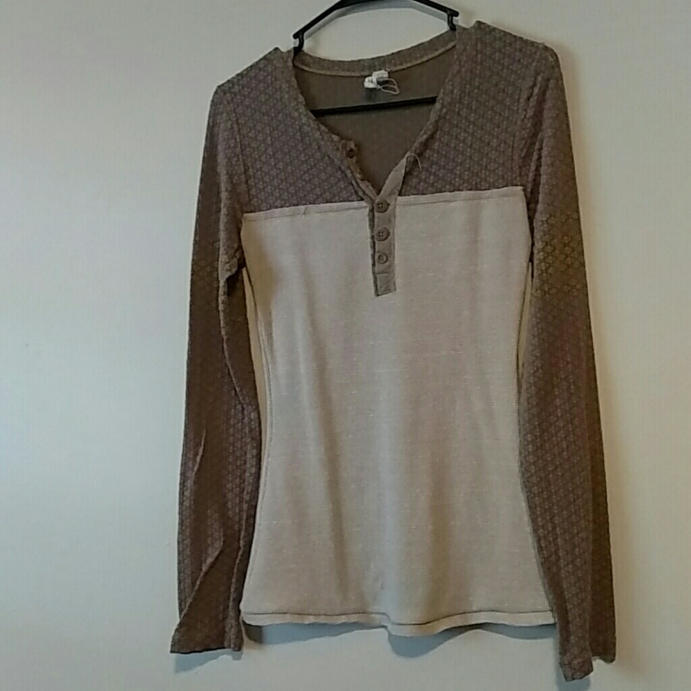 Rustic long sleeve top