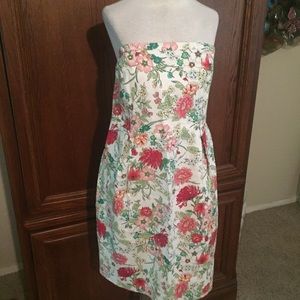 Old Navy Strapless flower dress