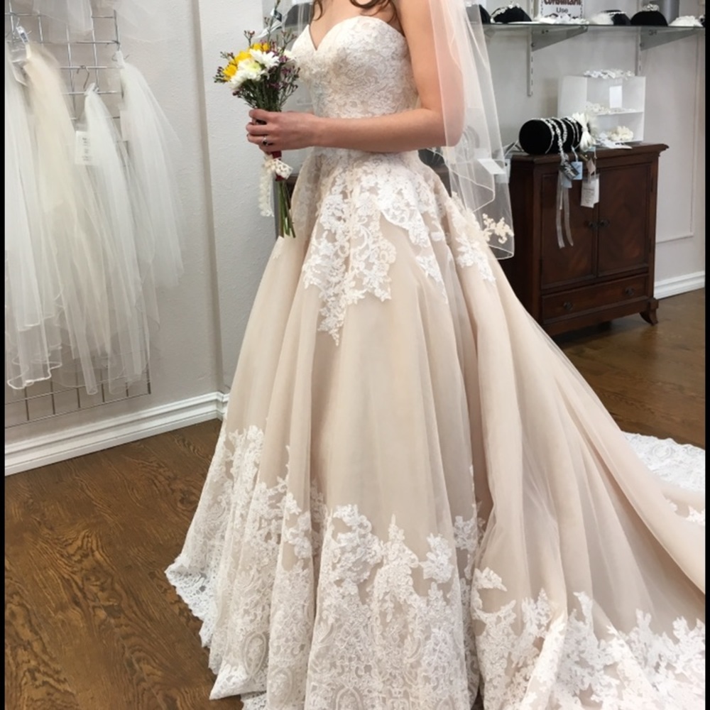 Brand new Mori lee 2674 wedding dress ball gown