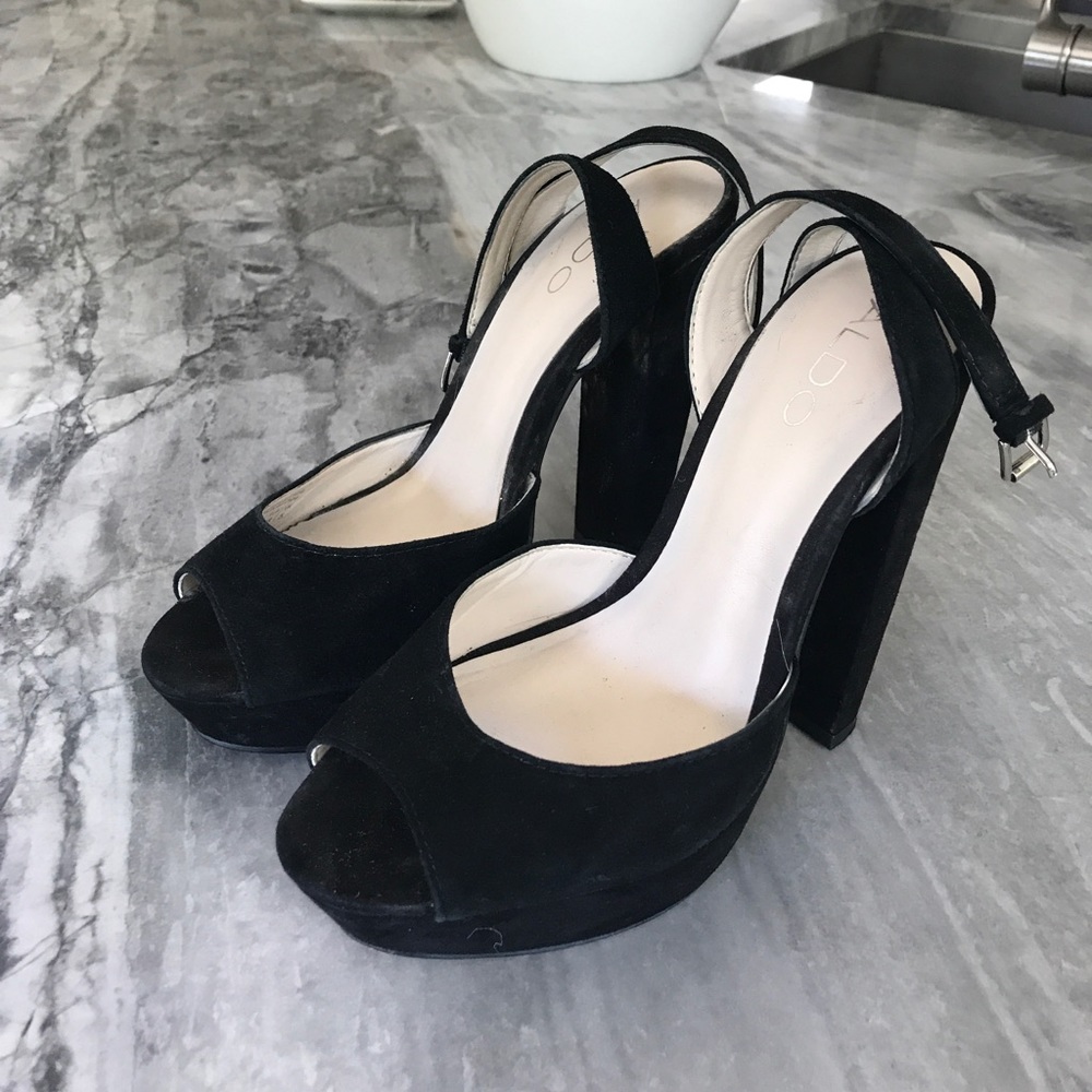 Black Aldo peep toe heels